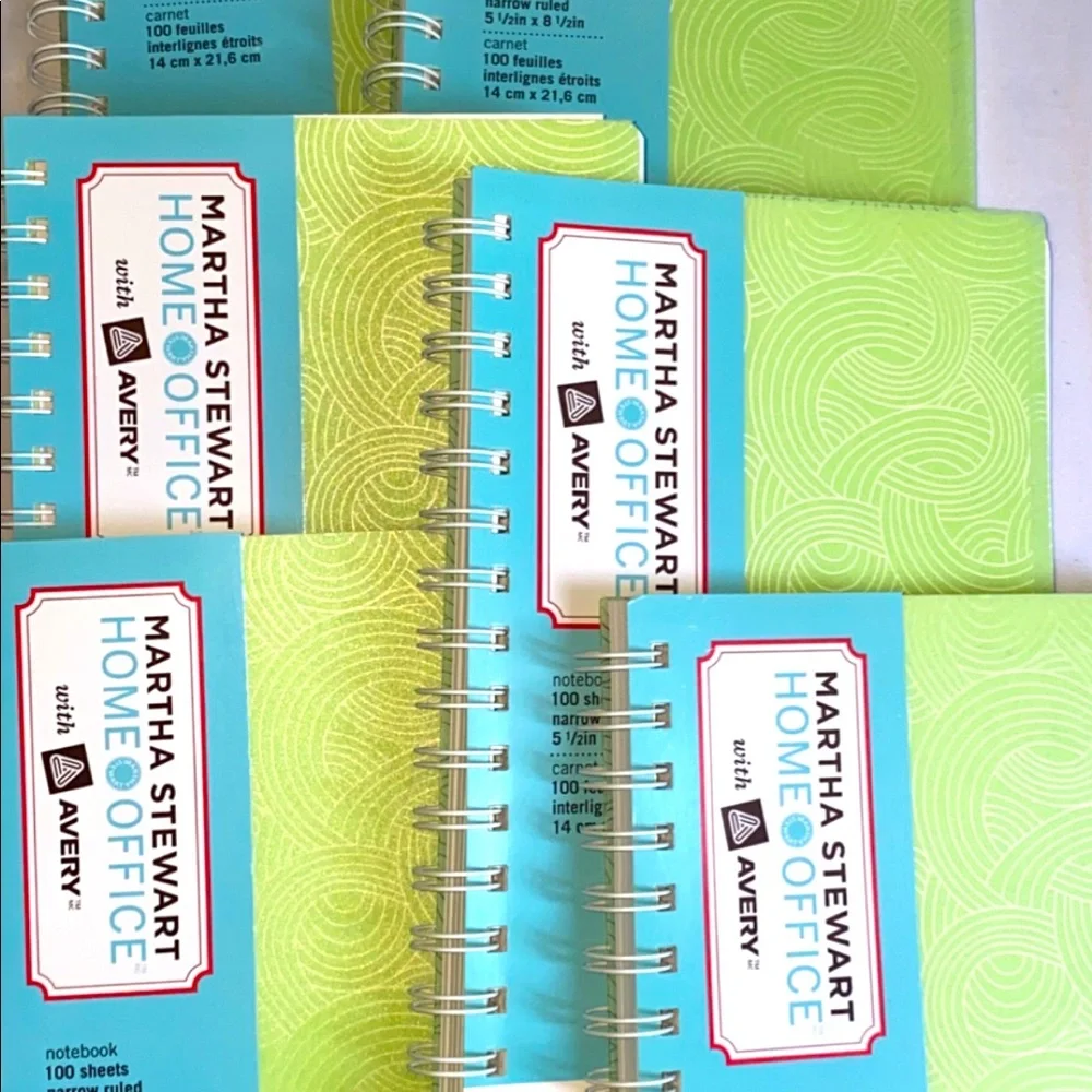 Note books - Picture 4 of 7